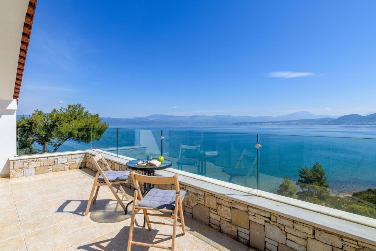 Crystal Beach Villa Chalkís Extérieur photo