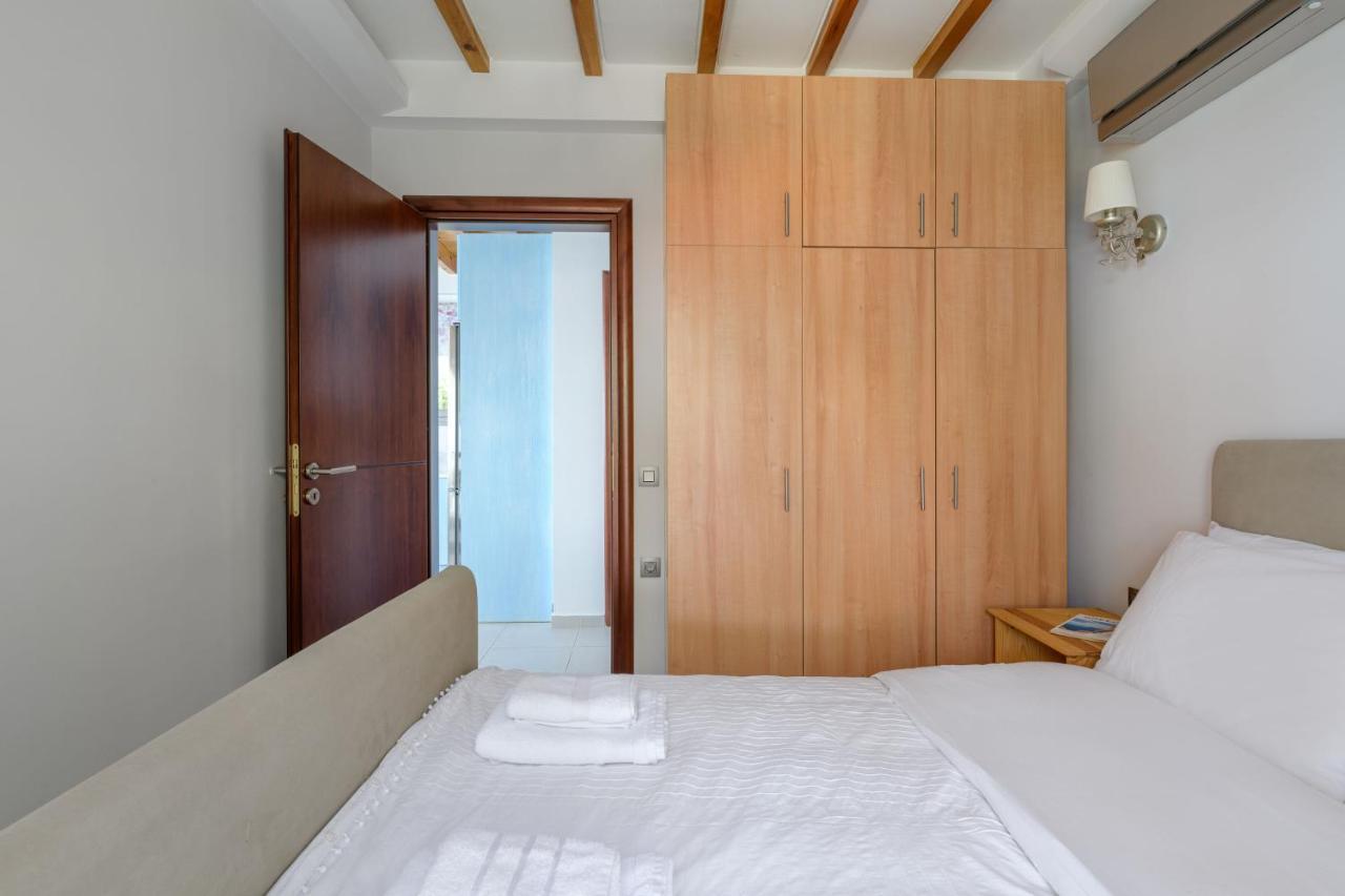 Crystal Beach Villa Chalkís Extérieur photo